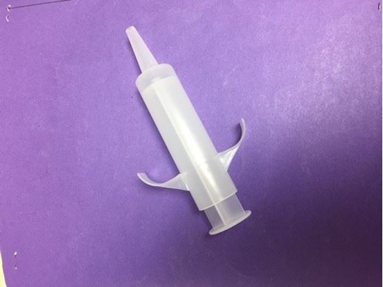 Picture of Economy Ear Impression Syringe with Grippers